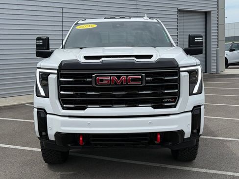 Used 2026 GMC Sierra 2500 AT4 w/ AT4 Premium Plus Package AWD/4WD image 2