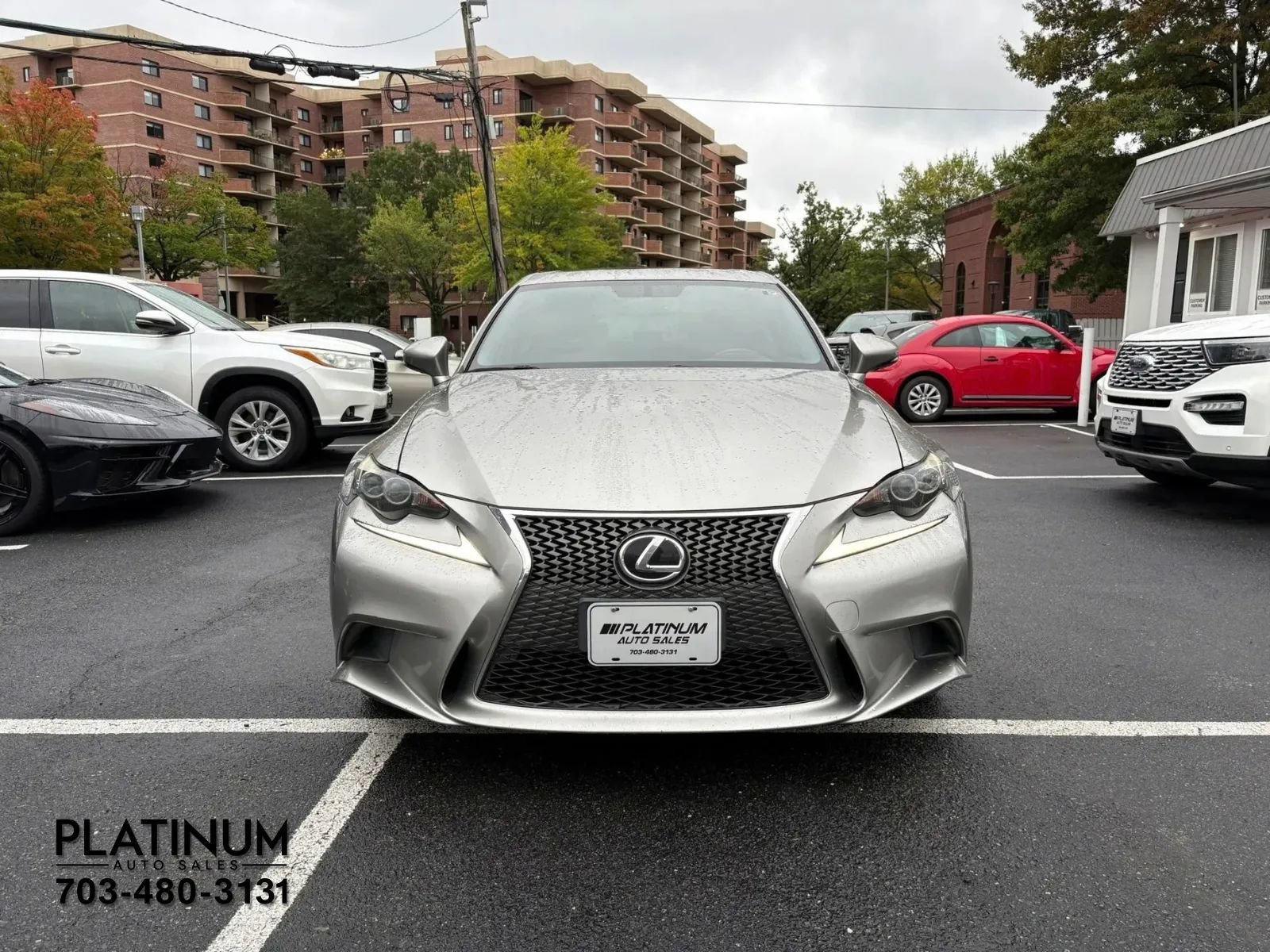 Used 2016 Lexus IS 200t w/ F Sport Package RWD image 2