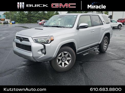 Used 2024 Toyota 4Runner TRD Off-Road Premium w/ Off Road Premium Plus Package AWD/4WD image 1