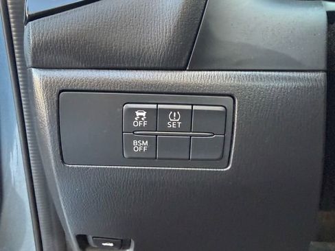 Used 2015 MAZDA MAZDA3 i Touring image 19