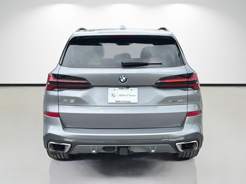 Certified 2024 BMW X5 xDrive40i w/ M Sport Package AWD/4WD image 4