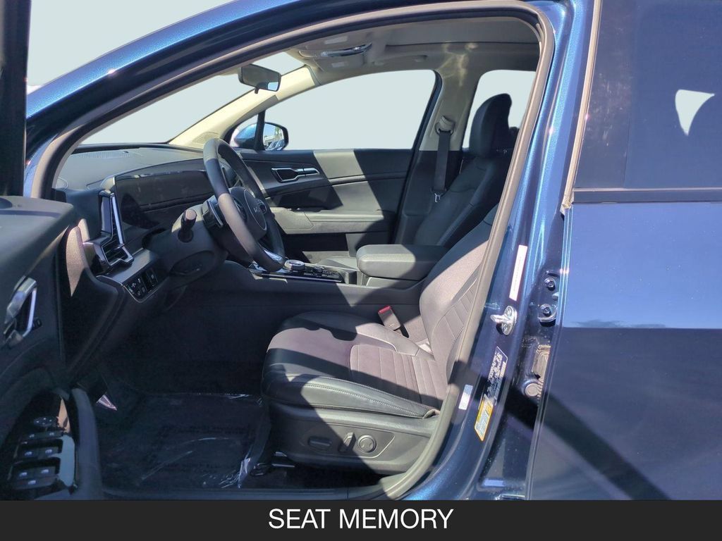 Used 2025 Kia Sportage SX Prestige AWD/4WD image 14