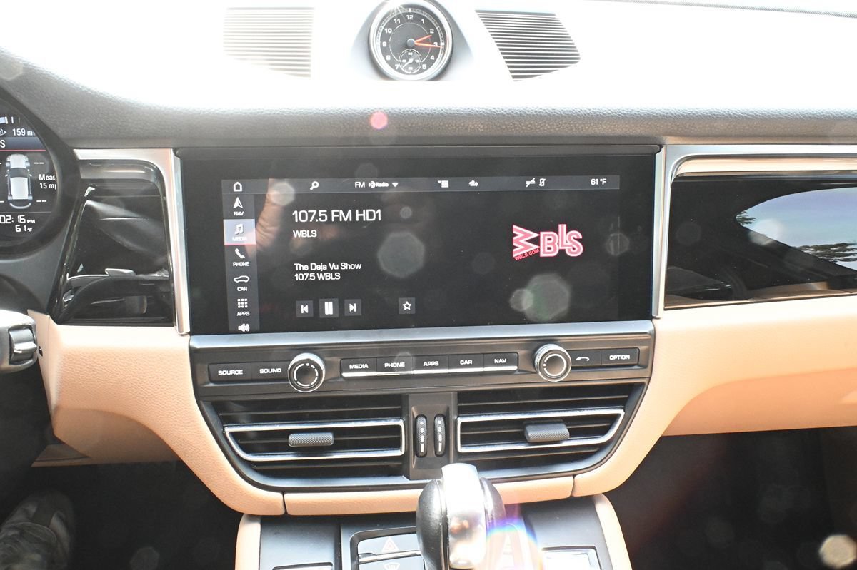 Used 2020 Porsche Macan AWD/4WD image 13