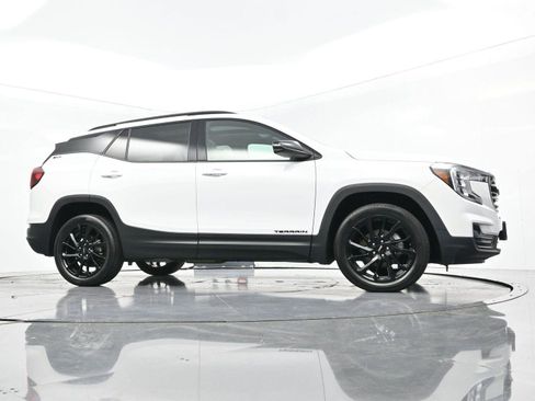 Used 2023 GMC Terrain SLT w/ Elevation Edition image 49