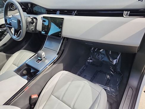 Certified 2026 Land Rover Range Rover Evoque S AWD/4WD image 26