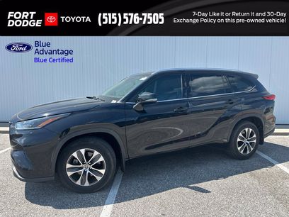 Used 2021 Toyota Highlander XLE