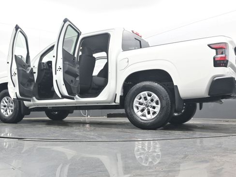 New 2026 Nissan Frontier S image 41