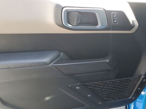 Used 2024 Ford Bronco Wildtrak AWD/4WD image 19