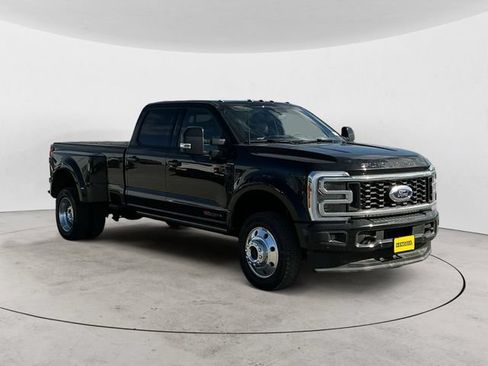 Used 2025 Ford F450 Platinum AWD/4WD image 7