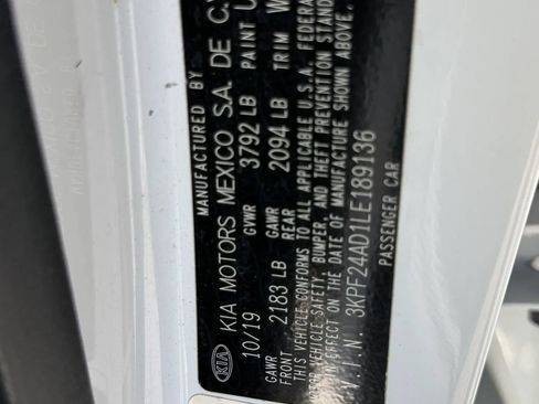 Used 2020 Kia Forte LXS FWD image 38