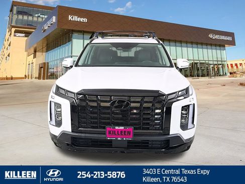 Used 2025 Hyundai Palisade XRT FWD image 2