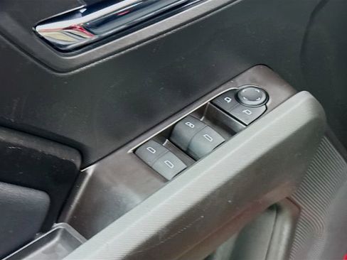 Used 2025 GMC Canyon Elevation image 18