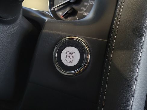 Used 2021 INFINITI QX80 Sensory w/ All-Season Package RWD image 31
