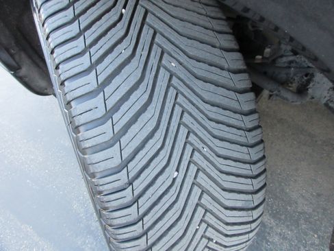 Used 2023 Jeep Wagoneer L Series III w/ Premium Group I image 56