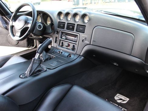 Used 2000 Dodge Viper RT/10 image 45