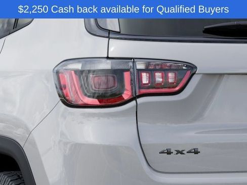 New 2026 Jeep Compass Trailhawk w/ Sun, Sound & Navigation Group AWD/4WD image 10