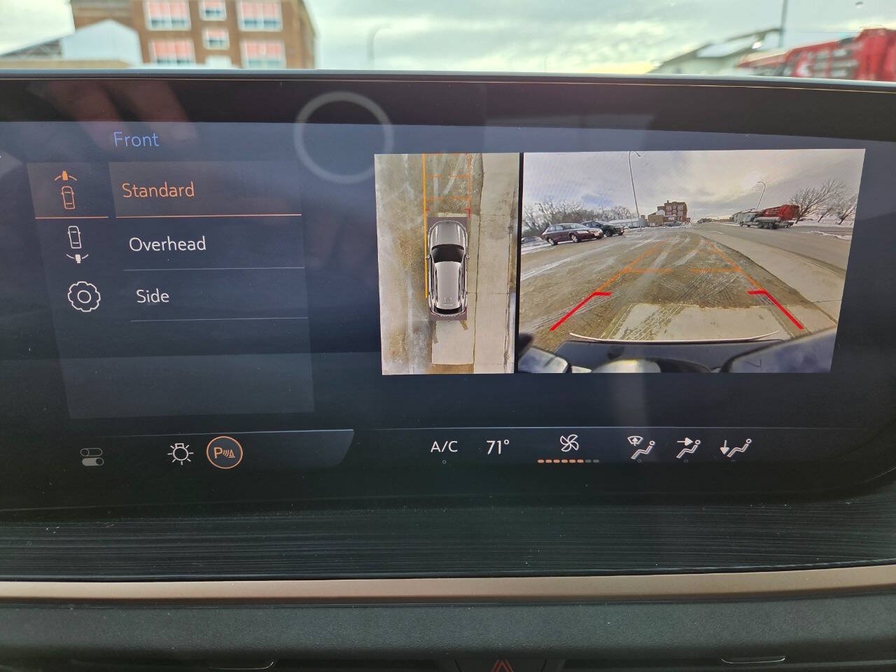 Used 2025 Buick Envision Sport Touring AWD/4WD image 10