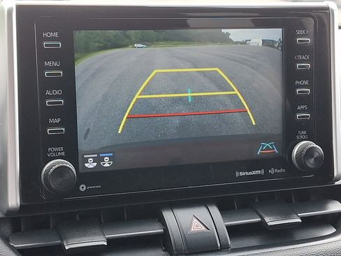 Used 2020 Toyota RAV4 XLE w/ Convenience Package AWD/4WD image 19