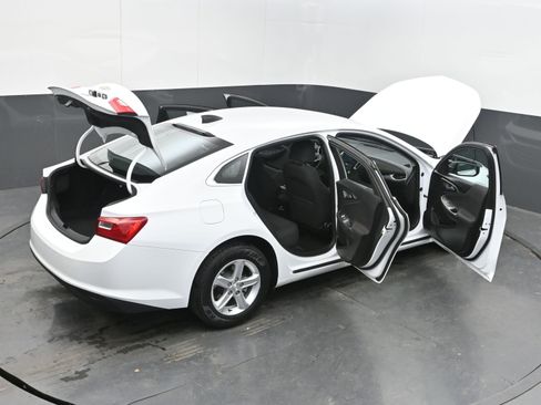 Used 2023 Chevrolet Malibu LS image 45