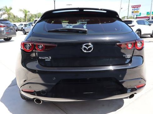 Used 2024 MAZDA MAZDA3 Hatchback w/Premium Plus Pkg AWD/4WD image 5