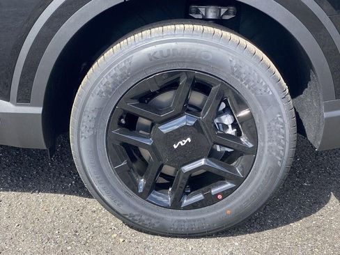 New 2027 Kia Telluride LX FWD image 32