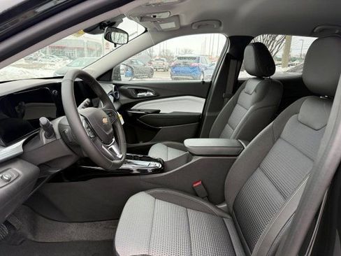 New 2026 Chevrolet Trax LT w/ LT Convenience Package image 10