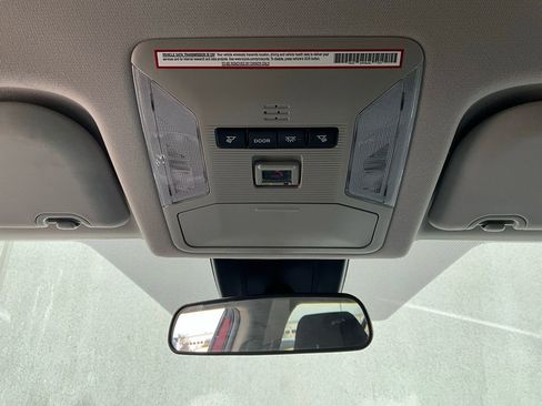 Used 2020 Toyota RAV4 LE image 14