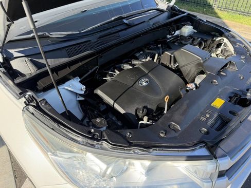 Used 2017 Toyota Highlander XLE w/ Protection Package #3 image 36