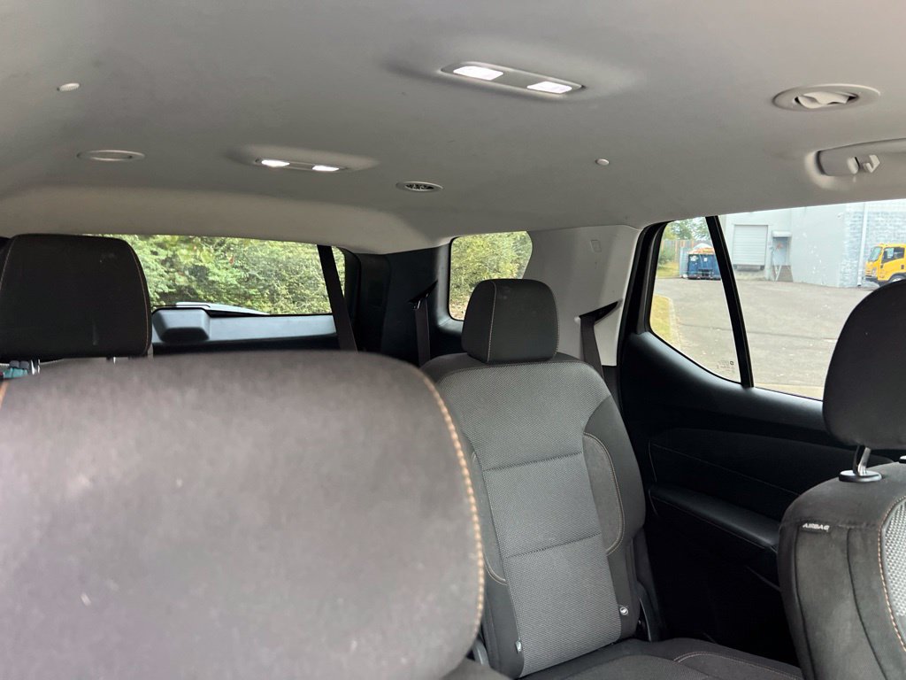 Used 2019 Chevrolet Traverse LT w/ LPO, Blackout Package FWD image 16