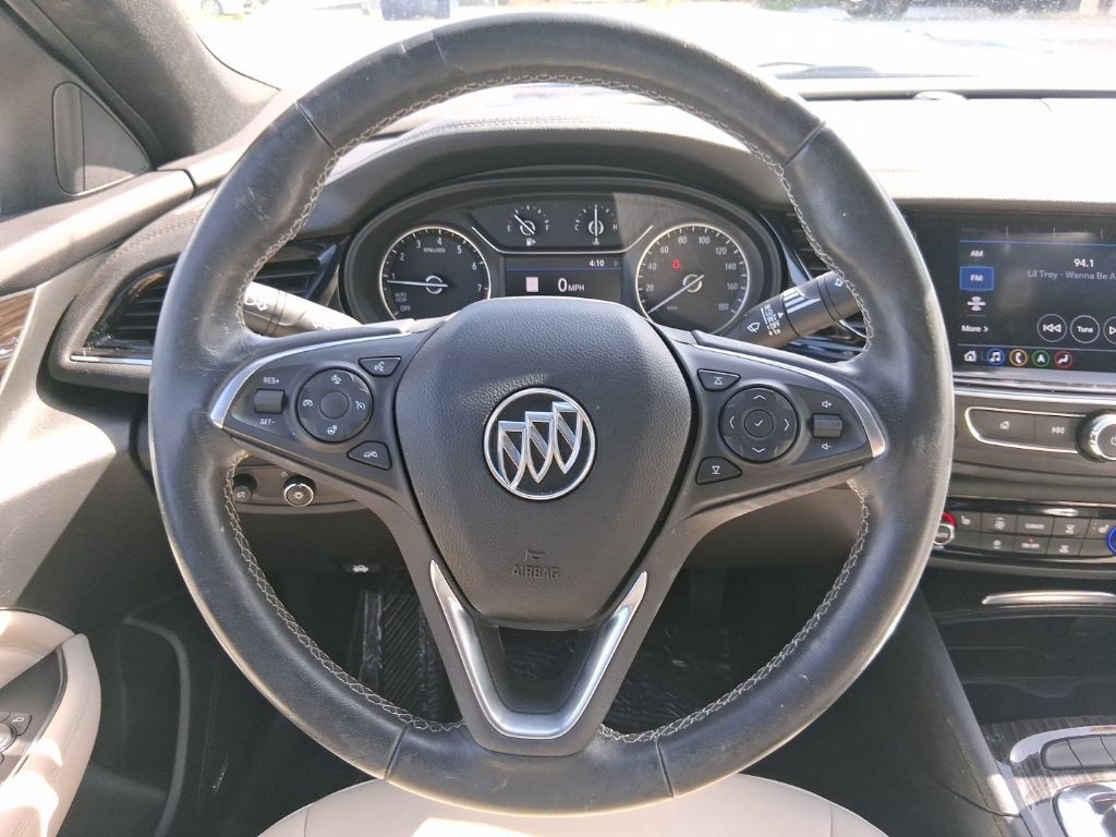 Used 2019 Buick Regal Avenir w/ Driver Confidence Package II FWD image 22