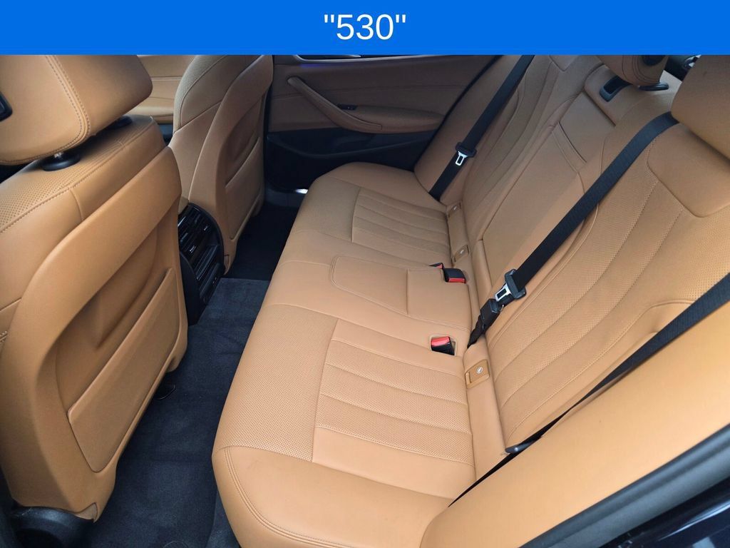 Used 2021 BMW 530i w/ M Sport Package RWD image 14