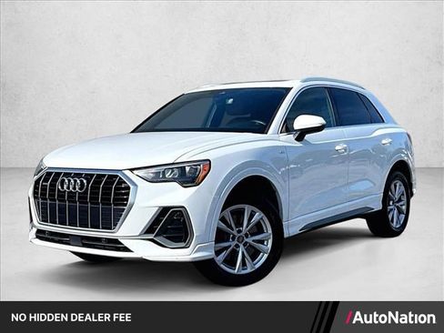 Used 2021 Audi Q3 2.0T Premium w/ Convenience Package AWD/4WD image 1