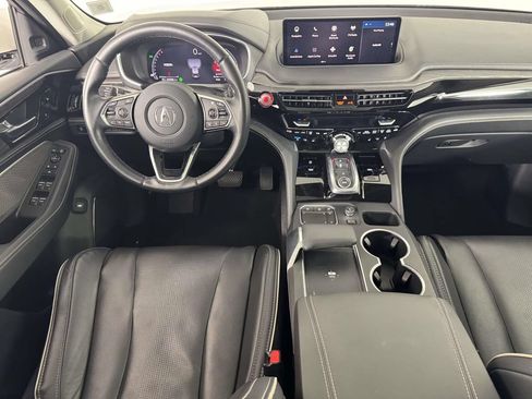 Used 2023 Acura MDX SH-AWD w/ Advance Package image 5