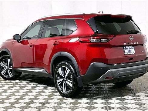 Used 2023 Nissan Rogue SL w/ SL Premium Package image 11