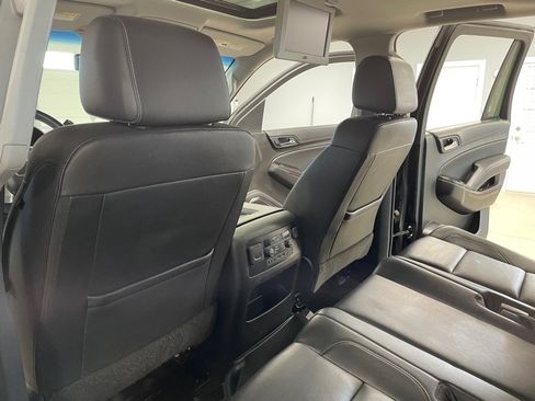 Used 2017 GMC Yukon SLT image 15