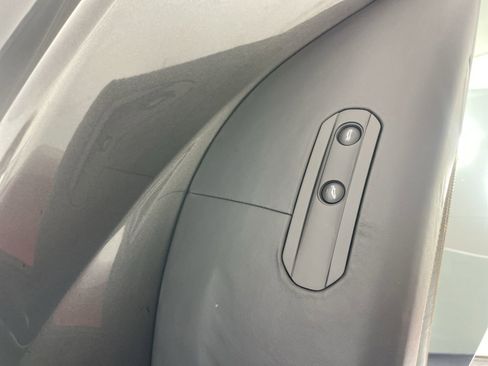 Used 2019 McLaren 600LT image 23