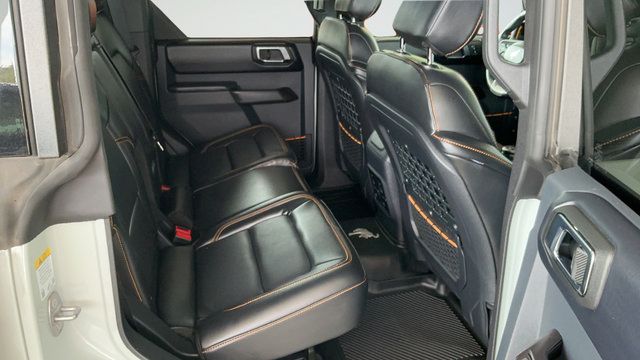 Used 2024 Ford Bronco Badlands AWD/4WD image 22