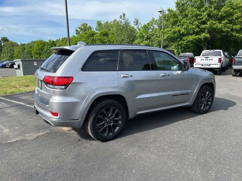 Used 2018 Jeep Grand Cherokee High Altitude AWD/4WD image 4