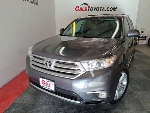Used 2012 Toyota Highlander Limited image 2