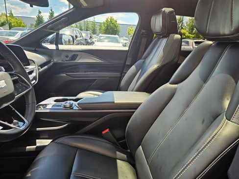 Used 2024 Cadillac Lyriq Tech w/ Driver Assist Package AWD/4WD image 24