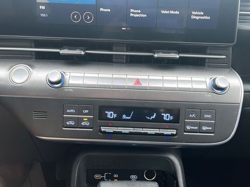 Used 2024 Hyundai Kona SEL image 18