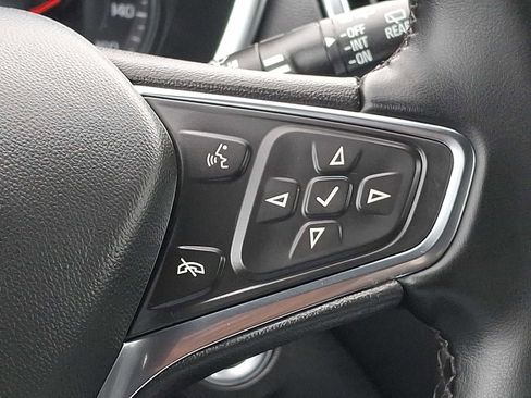 Used 2024 Chevrolet Equinox LT AWD/4WD image 21