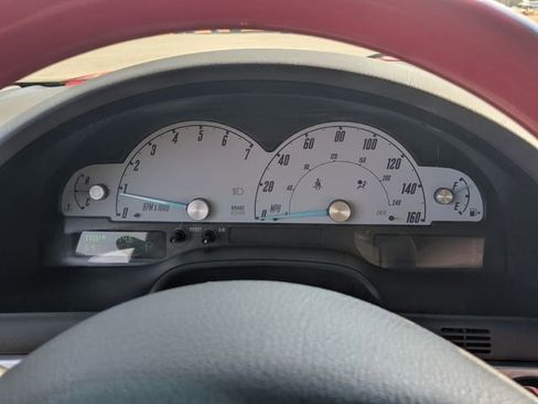 Used 2002 Ford Thunderbird RWD image 13