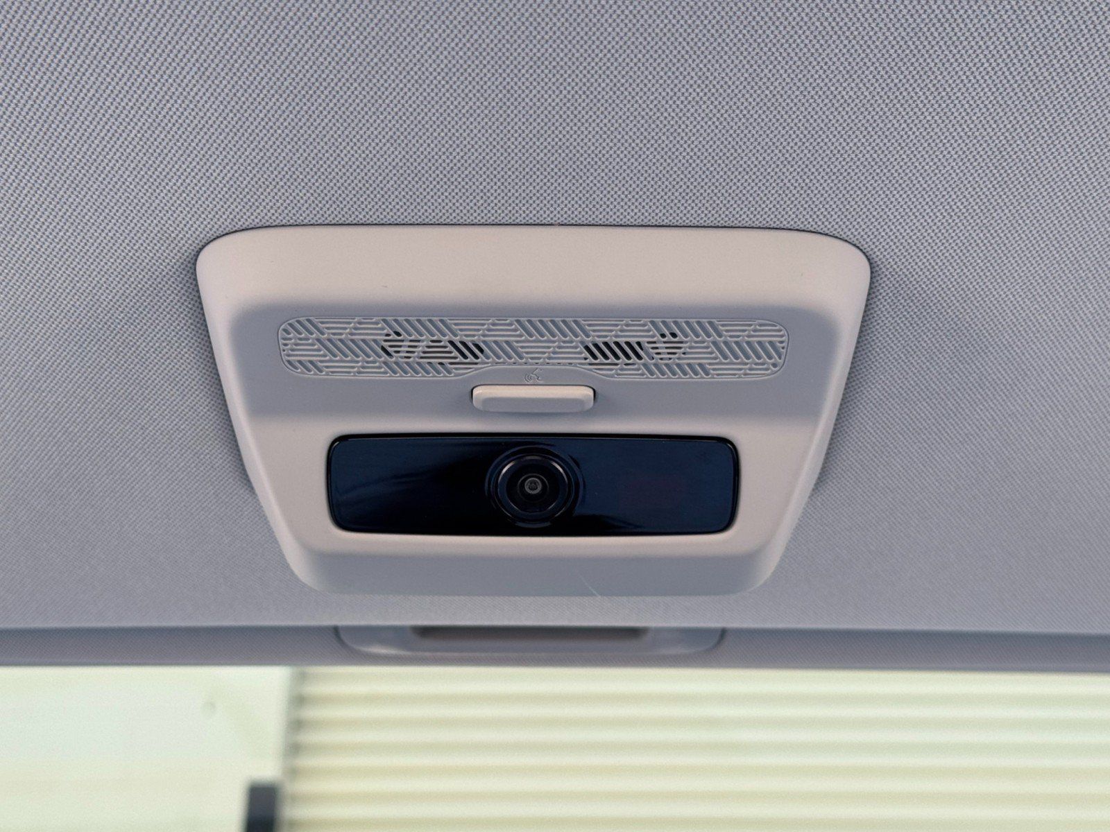 Used 2025 Kia Carnival SX Prestige FWD image 41