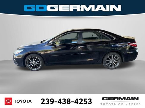 Used 2016 Toyota Camry XSE w/ Moonroof Package image 2