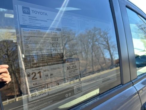 New 2026 Toyota 4Runner TRD Off-Road Premium image 30