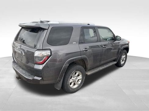 Used 2014 Toyota 4Runner SR5 Premium image 6