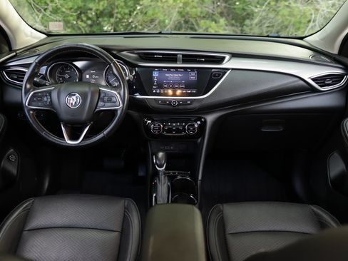 Used 2020 Buick Encore GX Essence w/ Experience Buick Package FWD image 20