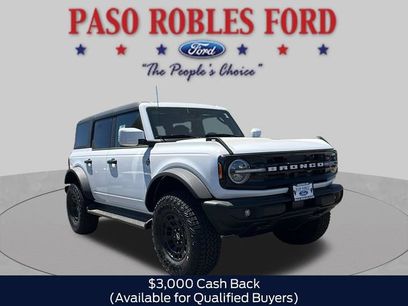 New 2026 Ford Bronco Outer Banks w/ Sasquatch Package