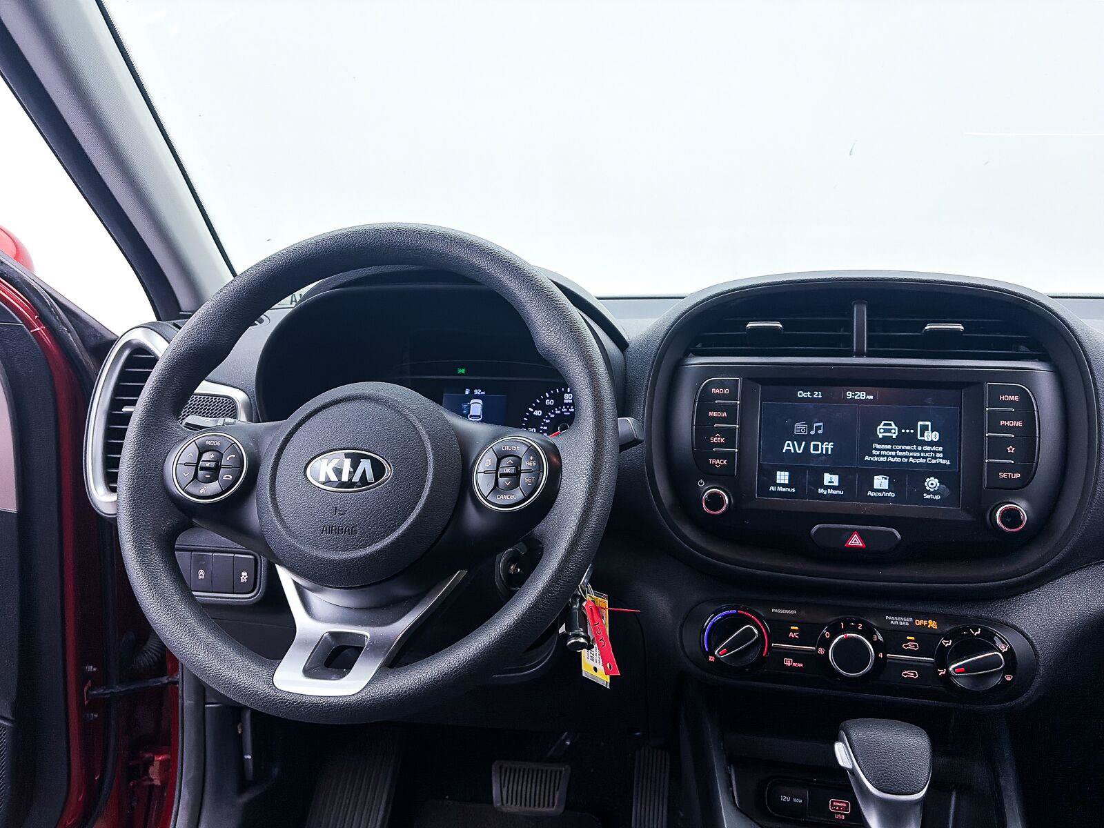 Used 2021 Kia Soul LX FWD image 3